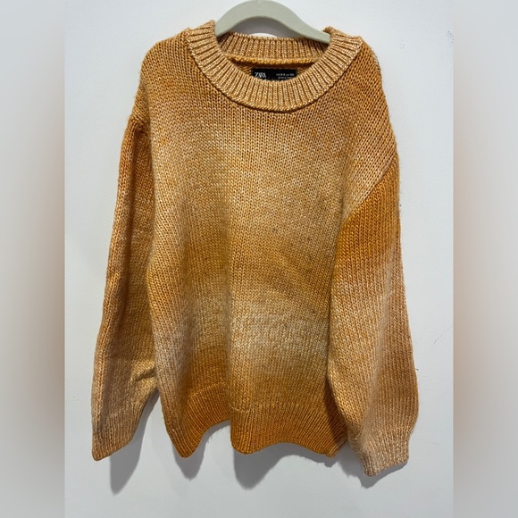 Zara boys Orange Sweater - Picture 2 of 4